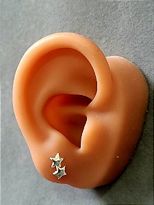 Brinco duas estrelas
