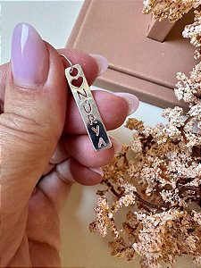 Pingente personalizado escrita vazada com coração