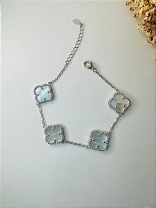Pulseira inspiração trevo G madrepérola