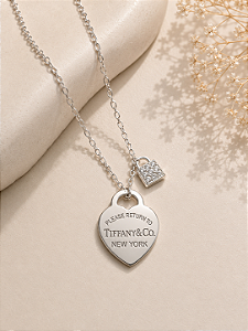 Colar inspiração Tiffany coração com cadeado cravejado