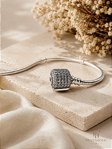 Pulseira berloque inspiração Pandora tambor cravejado