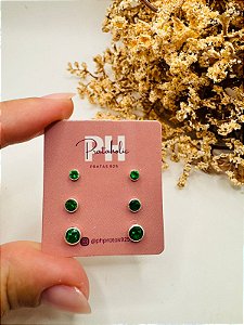 Brinco trio ponto de luz redondo verde com borda em prata 925