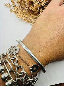 Bracelete rígido 6,8 cm 4mm