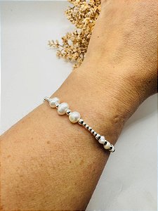 Pulseira bolinhas de prata com pérolas