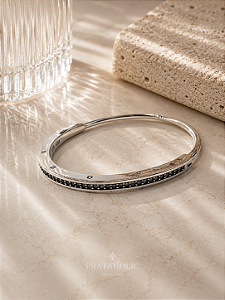 Bracelete inspiração Pandora rígido cravejado