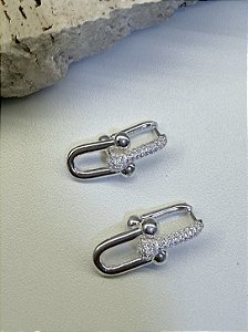 Brinco inspiração Tiffany argola dois elos estilo cadeado
