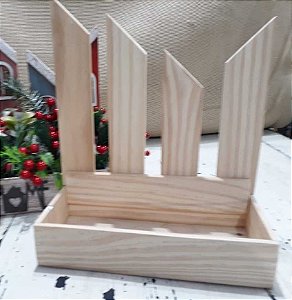 Floreira em Pinus 25x31x12cm