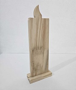 Vela em Pinus 28x10x4cm