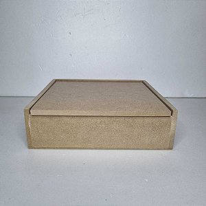 CAIXA GUARDANAPOS 18,5X18,5X5CM