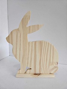 Coelho lebre em pinus- 26x21cm