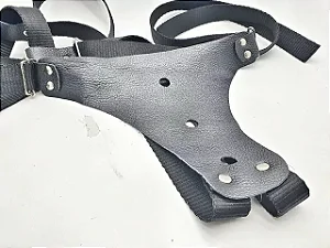 Cinta para dupla penetração com 3 furos em couro legítimo