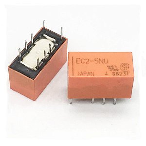 Relé de 5V EC2-5NU 2A PLUG DIP 8 Pinos