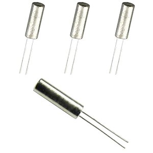 Cristal Quartzo 32.768kHz 12,5pF Through Hole DT38