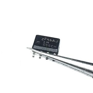 CI LM555CM Temporizador 555 SMD SOIC-8 Monoestável Astável