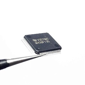 Circuito Integrado MSP430F135 MCU 16-Bit LQFP-64