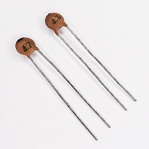 Capacitor Cerâmico 479 4,7pF 100V Disco