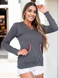 Moletom com Capuz Mangas Longas Bolso Lateral – Fechado com Detalhe Vermelho