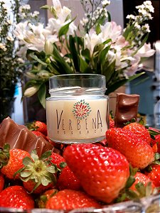Vela Perfumada de Morango com Chocolate - 140g