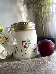 Vela Perfumada de Ameixa Negra - 180g
