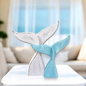 Enfeite Cauda de Baleia Azul Pastel 18 cm Decoração Náutica de Mesa