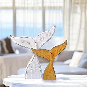 Enfeite Cauda de Baleia Branca 25 cm Decoração Náutica de Mesa