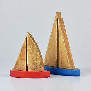 Kit 2 Veleiros Azul e Vermelho Decoração Enfeite Barquinhos Náutico