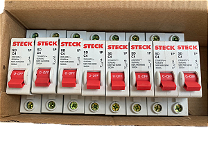 8 pçs Disjuntor monopolar 4A curva C 3kA SDD61C04 Steck