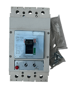 Disjuntor tripolar 630A DPX630 25524 Legrand