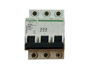 Disjuntor Tripolar 40a 3ka B 240v K32a3b40 Schneider