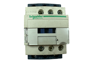 Contator tripolar Tesys Deca 9A 1NA+1NF 440VCA LC1D09R7 Schneider Electric