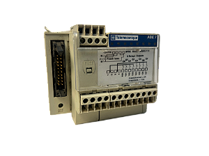 Interface Abe7 8 Canais Relé 1Na 5Mm Abe7R08S111 Schneider USADO