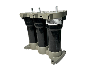 Capacitor trifásico 10KVAR 400V 60Hz Varplus2 51317 Schneider Electric