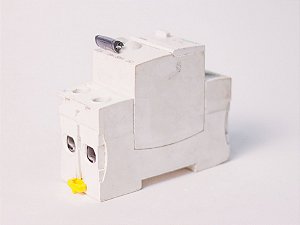 Interruptor Diferencial bipolar 40A 30mA A9R71240 Schneider Electric Usado