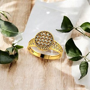 Anel chuveiro com ornamentos geométricos feito em ouro 10k416 com 19 pedras
