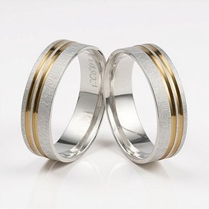 Par de Aliança acetinada com dois fios em ouro prata de Lei