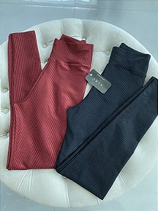 (A94)  Calça Legging preta ou Marsala