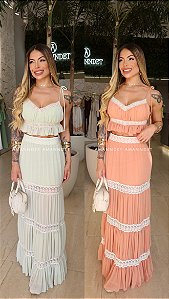 Conj. Cropped/Saia longa Renda/Guippir 5 Estrelas !