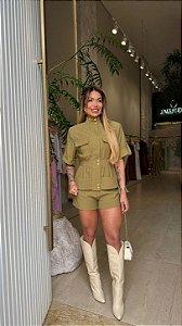 Conj. Alfaiataria Colete/Bolsos/Shorts 5 Estrelas !