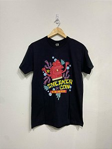 CAMISETA SNEAKERCON SP RED OCTOBER