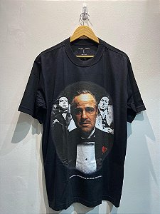 CAMISETA AGED ARCHIVE X ALFA SNEAKERS GODFATHER TRIO