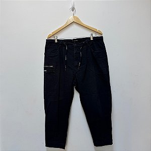 CALÇA JOGGER Á LA GARÇONNE PRETA