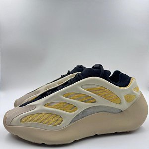 ADIDAS YEEZY 700 V3 SAFFLOWER
