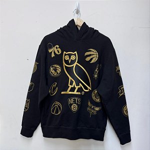 MOLETOM OVO X NBA TEAM ICONS OG OWL
