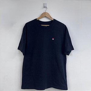 CAMISETA UNIQLO POKEMON MASTERS EX UT PRETA