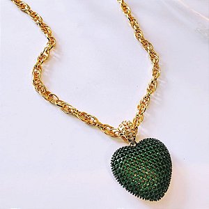 GARG TRANÇADA 50CM E PINGENTE CORAÇÃO PEDR ZIRCONIA VERDE