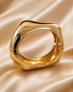 BRACELETE RIGIDO LARGO GEOMETRICO