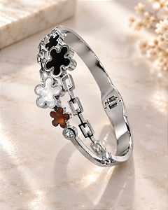 BRACELETE TREVO PEROLADO