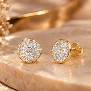 BRINCO LUXO COM CRAVEJAMENTO TOTAL EM ZIRCONIAS E