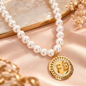Conjunto - COLAR DE PEROLAS COM PING MEDALHÃO FÉ