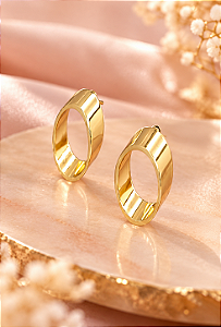 BRINCO OVAL CHANFRADO